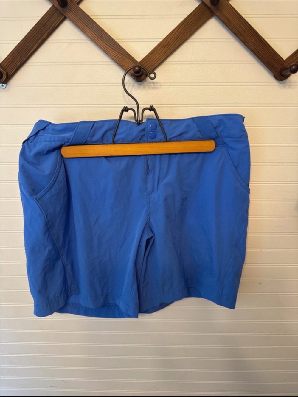 Women’s Columbia pro fishing gear shorts